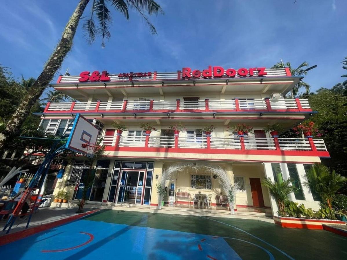 Reddoorz At S & L Apartelle Daraga Albay Hotel Legazpi Ngoại thất bức ảnh