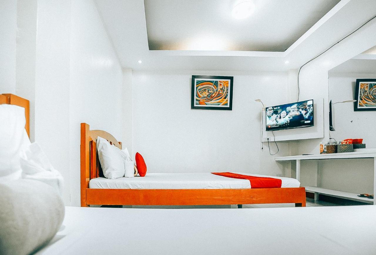 Reddoorz At S & L Apartelle Daraga Albay Hotel Legazpi Ngoại thất bức ảnh